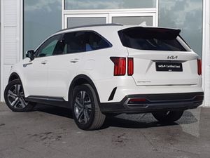 Kia Sorento 2.2 K3 4X2 Diesel 7 Seats - Image 3