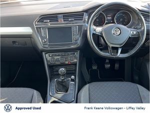 Volkswagen Tiguan Comfortline 2.0tdi 115BHP  one - Image 2