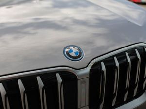 BMW X1 Xdrive25e Xline - Image 4