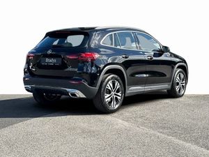 Mercedes-Benz GLA Class GLA 180 Progressive Plus- - Image 3