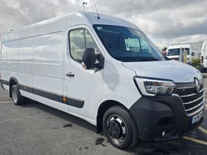 2024 Renault Master L4H2 RTWD - Image 3