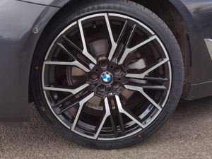BMW 5 SERIES 520D SE AUTOMATIC - Image 2