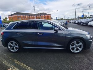 AUDI A3 1.4 40TFSI E S LINE SPORTBACK BANG&OLUFSEN - Image 4