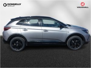 Vauxhall Grandland Diesel Hatchback GS - Image 3