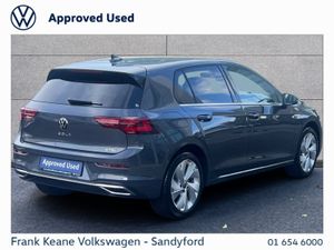 Volkswagen Golf  style  1.5 TSI DSG Automatic  fr - Image 3