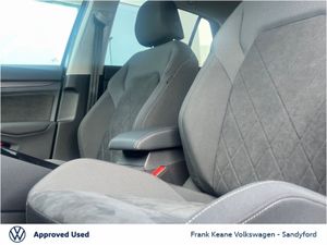 Volkswagen Golf  style  1.5 TSI DSG Automatic  fr - Image 4