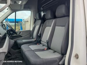 Volkswagen Crafter T 35 MWB 140HP A8F 5DR AUTO - Image 3