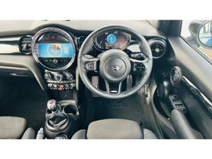 Mini Cooper Cooper Sport with John Cooper seats - Image 4