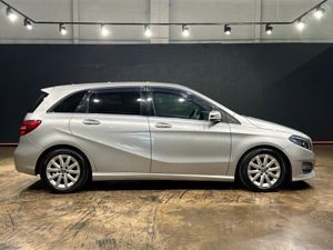 Mercedes-Benz B-Class 1.6 B180 - AUTOMATIC - CRUIS - Image 2