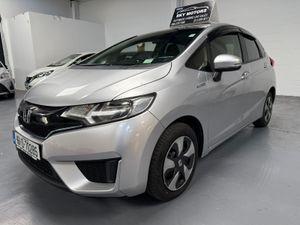 2016 Honda Fit 1.5 Petrol Hybrid Auto, Immaculate - Image 2