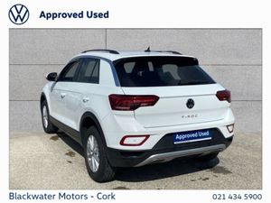 Volkswagen T-Roc 1.0TSI 110BHP LIFE WITH REARVIEW - Image 4