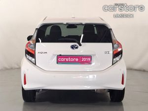 Toyota Aqua 1.5 PET Hybrid Auto - Image 4
