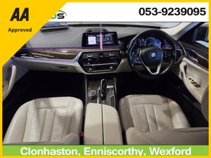 BMW 5-Series 2020 520d SE x DRIVE - Image 2
