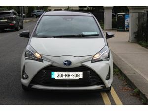 Toyota Yaris HY Hybrid Y20 4DR Auto - Image 4