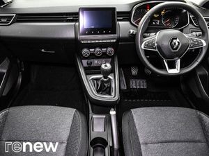Renault Clio Dynamique TCe 90. Low Kms - Image 2