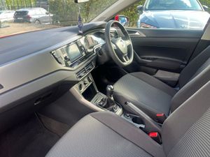 Volkswagen Polo 1.0 TSI 80hp Trendline - Image 3