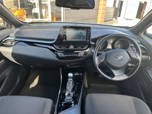High Spec - Self Charge Hybrid - Facelift model - Image 2