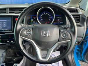 Honda Fit L-PACKAGE 1.5 HYBRID AUTO // SERVICE HIS - Image 4