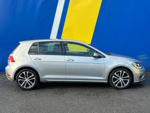Volkswagen Golf HIGHLINE 1.6 TDI // DIGITAL CLUSTE - Image 2