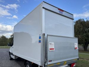 2023 MERCEDES-BENZ SPRINTER 2.0 315CDI 3.5t. 4.2m - Image 4
