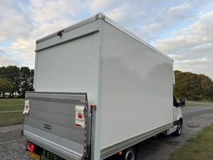 2023 MERCEDES-BENZ SPRINTER 2.0 315Cdi 3.5t. 4.2m - Image 4