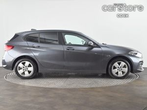 BMW 1 Series 118i 1.5 Auto - Image 3