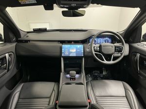Land Rover Discovery Sport P300e Dynamic SE Phev - Image 4