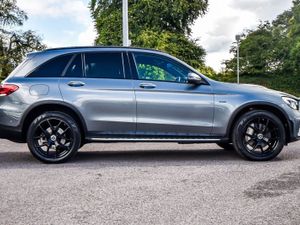 Mercedes-Benz GLC-Class 300de AMG Premium Plus 4m - Image 3