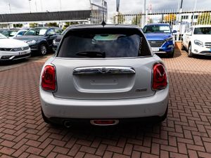 MINI COOPER 5DR HATCHBACK AUTOMATIC AS NEW CONDIT - Image 4
