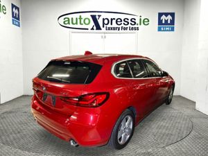 BMW 1-Series 118D PLAY Automatic, Reversing camera - Image 3