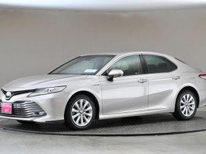 Toyota Camry 2.5 Hybrid  full Leather head UP Dis - Image 4
