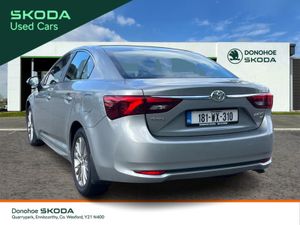 Toyota Avensis 1.6 D-4d (112) Luna Navi - Image 4