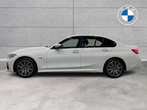 BMW 3 Series 330e M Sport Saloon - Image 4