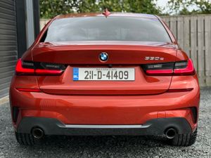 211 Bmw 330e M-Sport Shadow Edition - Image 4