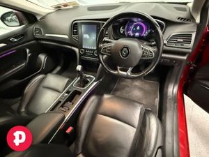Renault Megane IV Grand Coupe Signature B 4DR - S - Image 4