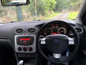 Ford Focus Zetec 1.4L, NCT & Tax to November 2025! - Image 4