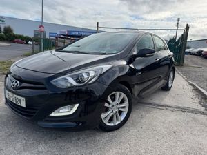 Hyundai i30 2015 deluxe 1.6 crdi - Image 2