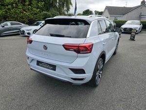 Volkswagen T-Roc R-line - Image 4