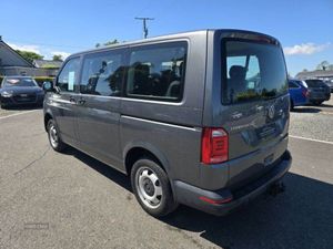 Volkswagen Transporter Shuttle Shuttle S SWB - Image 3