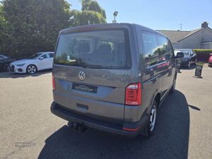 Volkswagen Transporter Shuttle Shuttle S SWB - Image 4