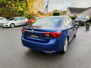 Toyota Avensis Business Edition - Image 4