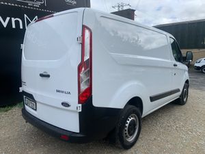 FORD TRANSIT CUSTOM 2.0 TDCI 105 PS SWB VAN - Image 3