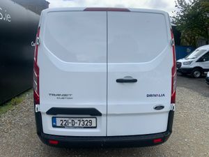 FORD TRANSIT CUSTOM 2.0 TDCI 105 PS SWB VAN - Image 4