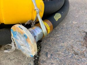 4" x 18mts MARINE RUBBER TRANSFER HOSE.....#002. - Image 3