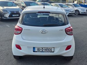 Hyundai i10 1.0 Petrol Manual Low Miles (151) - Image 4