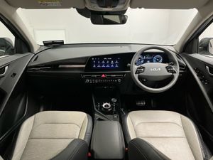 Kia E-Niro K4 64kw - Reversing Camera - Sat Nav - - Image 4