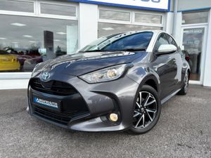 2020 Toyota Yaris Luna Sport Automatic - Image 2