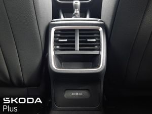 Skoda Octavia  top - Spec selection Plus 2.0tdi 1 - Image 4