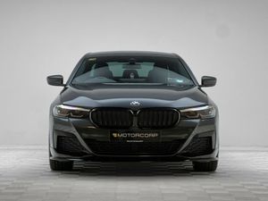 BMW 5-Series 520D M SPORT - Image 2