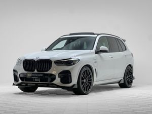 BMW X5 45E M SPORT XDRIVE *HUGE SPEC* - Image 3